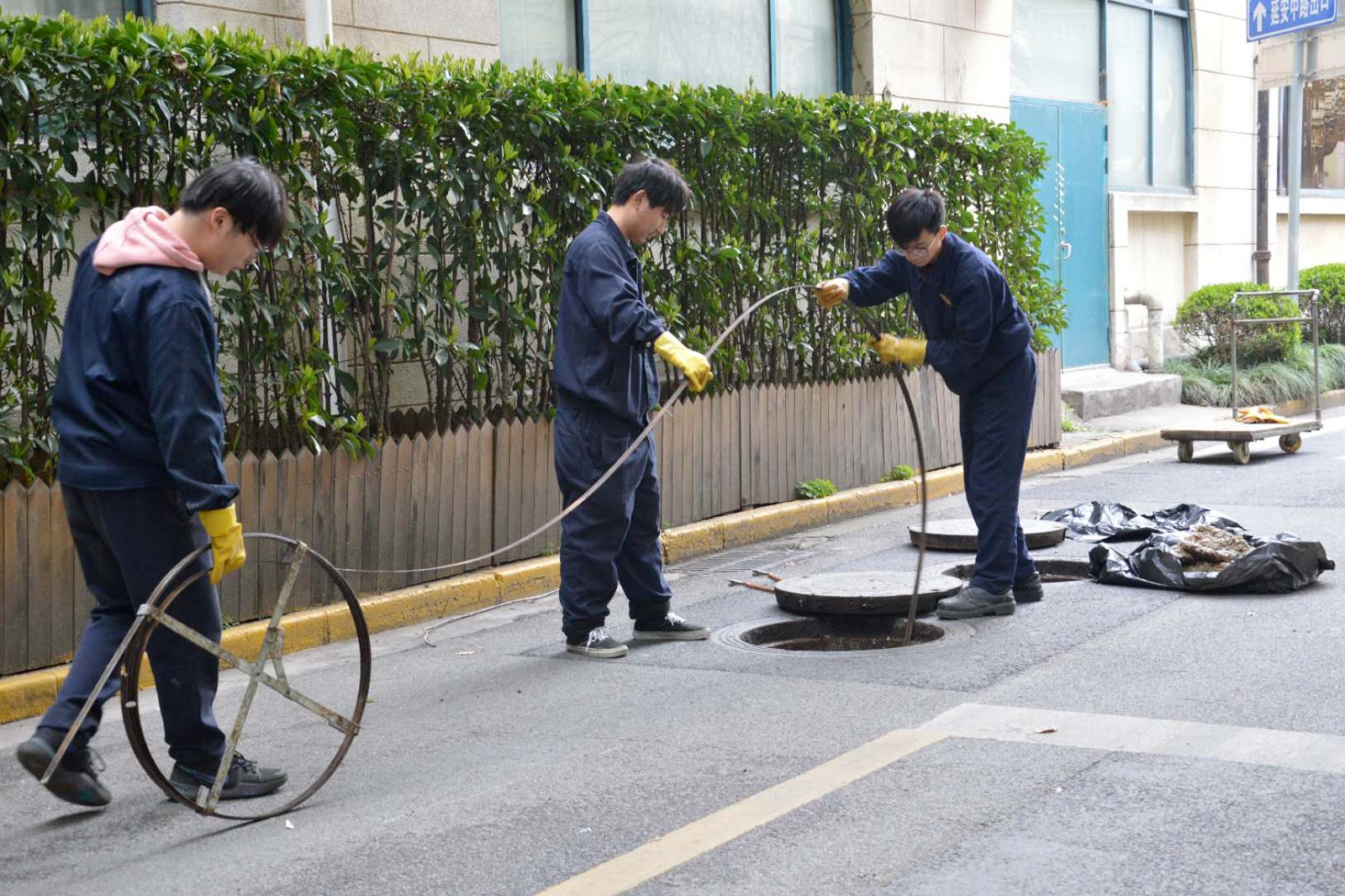 上海展览中心设备工程部冷暖组.jpg